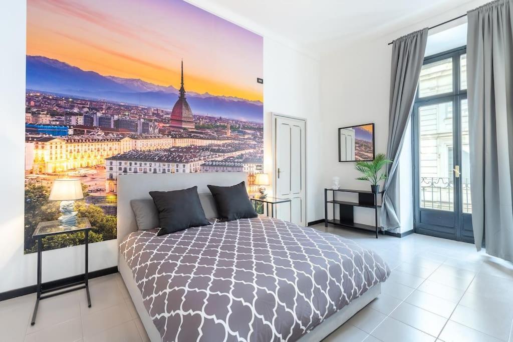 Historical Suite - Pieno Centro - Porta Nuova- Piazza Castello Turin Exterior photo